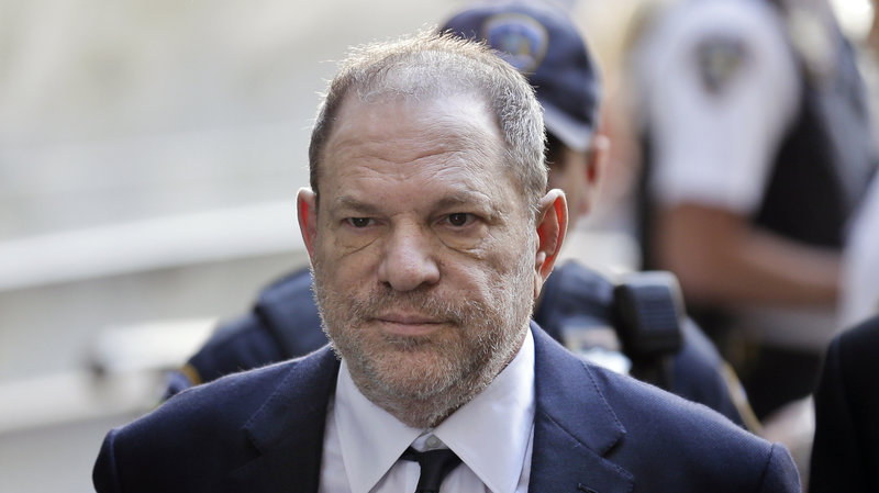 Abogado de Weinstein se retira del caso de violación