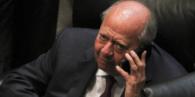 Renuncia Deschamps a dirigencia del sindicato de PEMEX