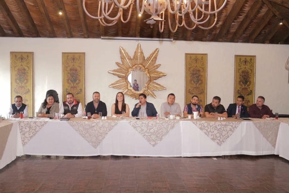 Extribu política del PRD conocida como ADN con un pie en Morena 2