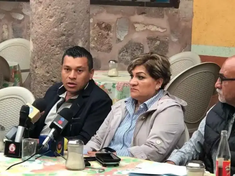 La familia Rodríguez Cisneros denunció públicamente a la Secretaría de Seguridad Pública (SSP), la Procuraduría General de Justicia del Estado (PGJE) y al activista Guillermo Valencia Reyes por delitos graves que incluyen privación ilegal de la libertad, tortura y amenazas. Los afectados señalan que fueron víctimas de un operativo arbitrario donde incluso se vulneraron los derechos de un menor de edad.