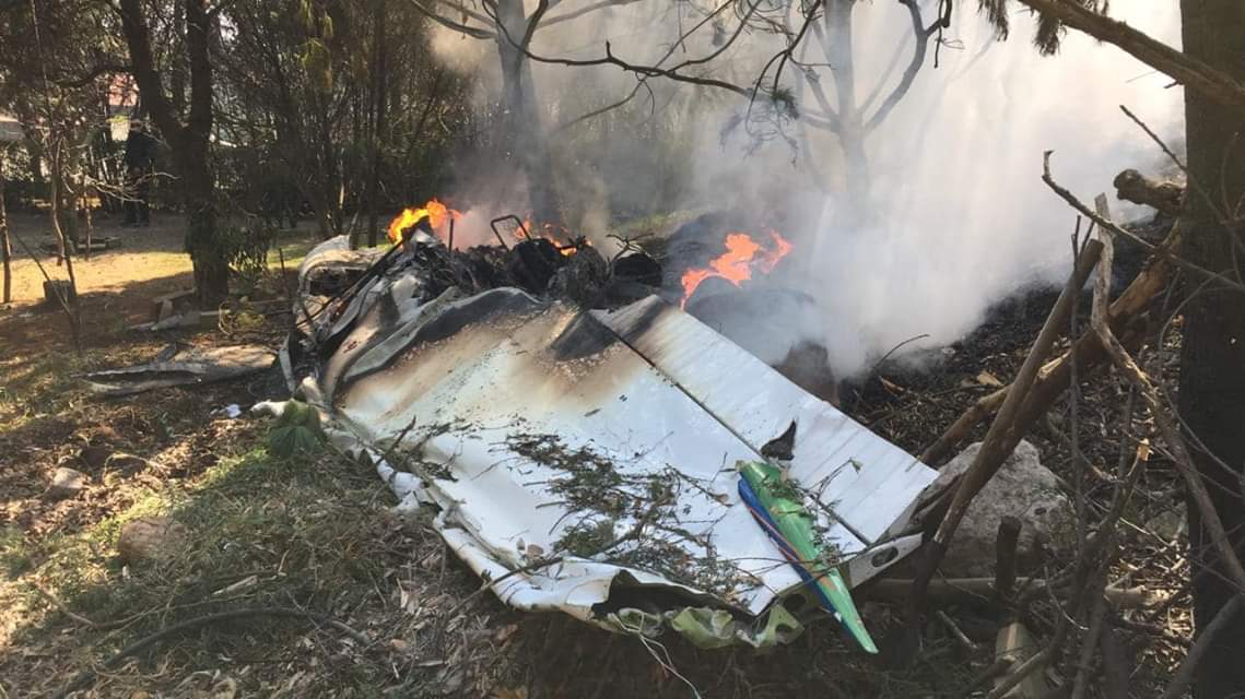 Se desploma avioneta en Estado de México