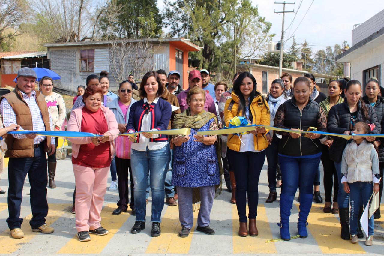 Inaugura Araceli Saucedo obras en Lagunillas