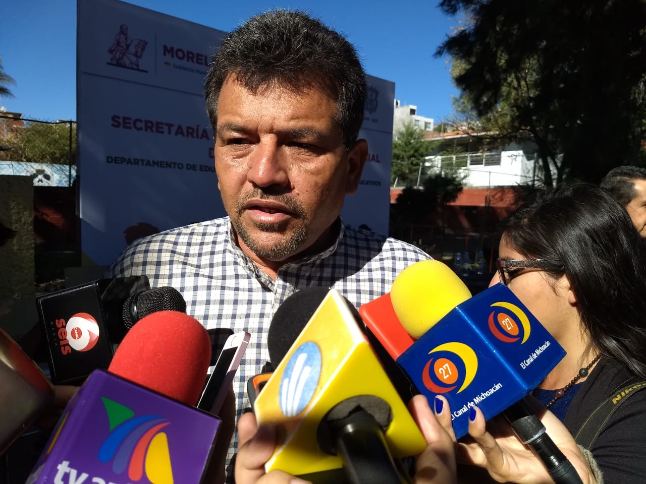 Ayuntamiento ofrece techos de lámina a 156 familias