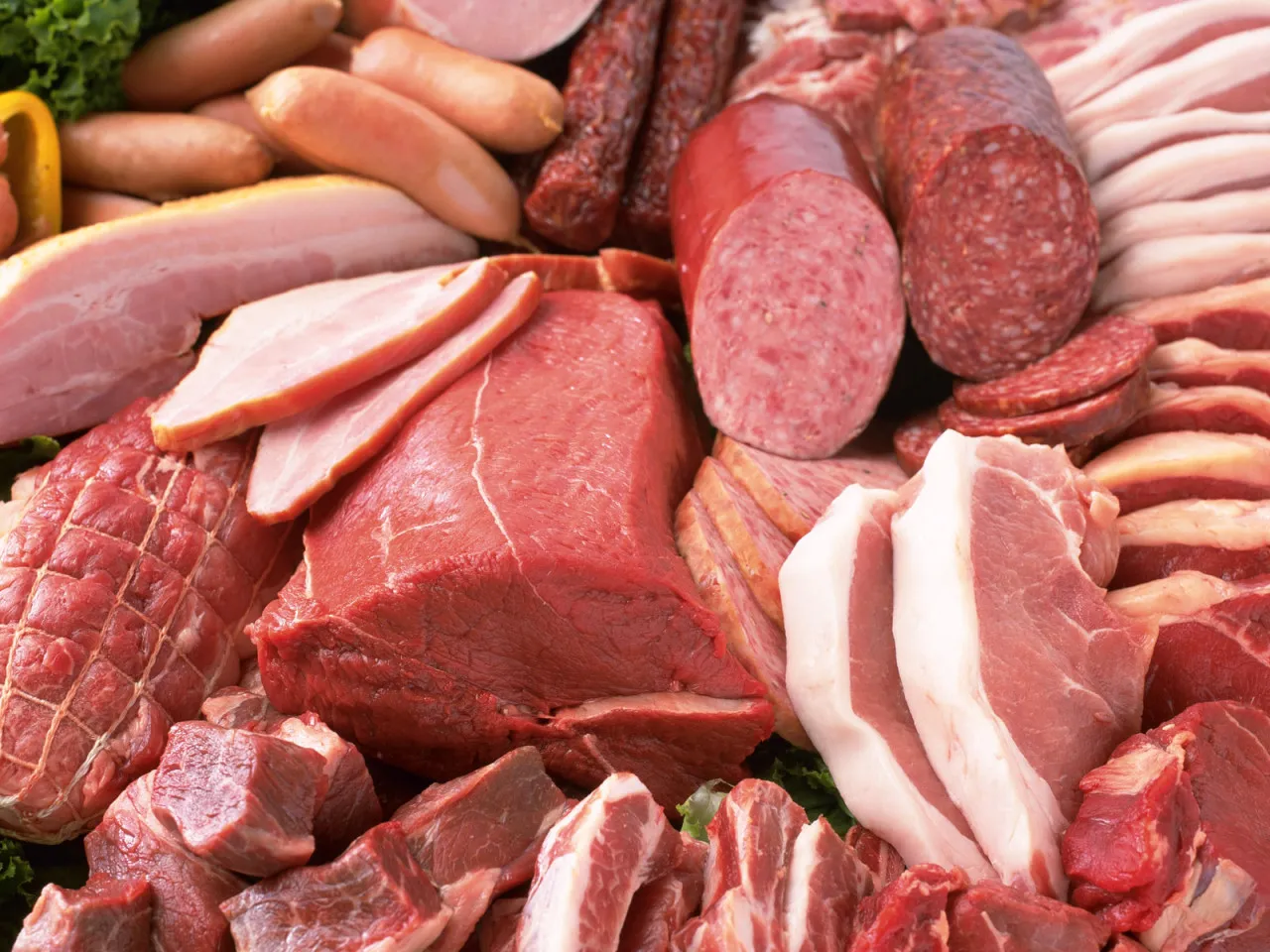 Reducir 50% consumo de carnes rojas disminuye 22.4% riesgo de enfermedades