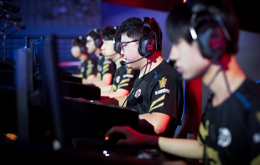 Reconoce China jugar videojuegos como profesión oficial