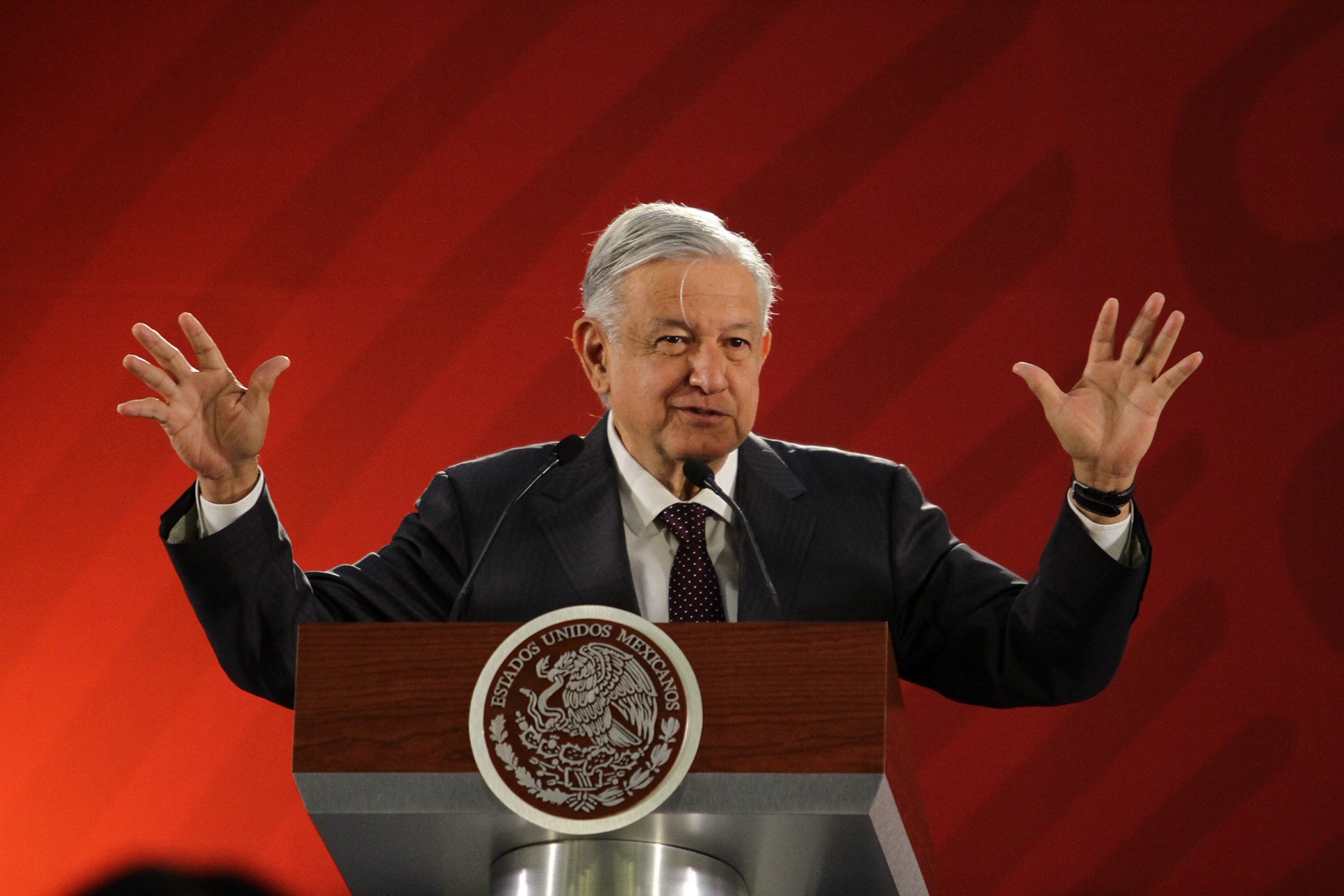 Cancela AMLO consulta para enjuiciar a expresidentes