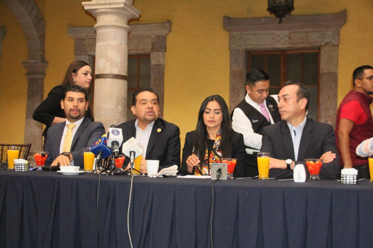 Urge conjuntar esfuerzos para potenciar crecimiento económico en México: GPPRD