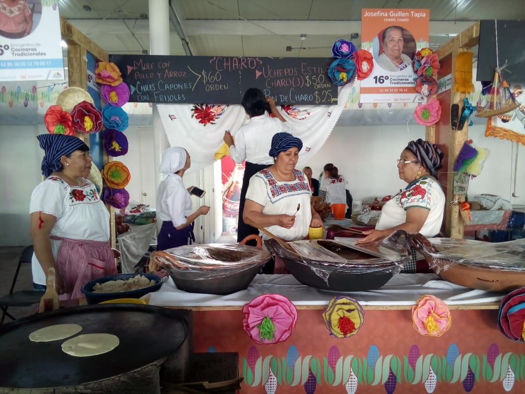 En 99 mil mujeres la fortaleza del turismo en Michoacán