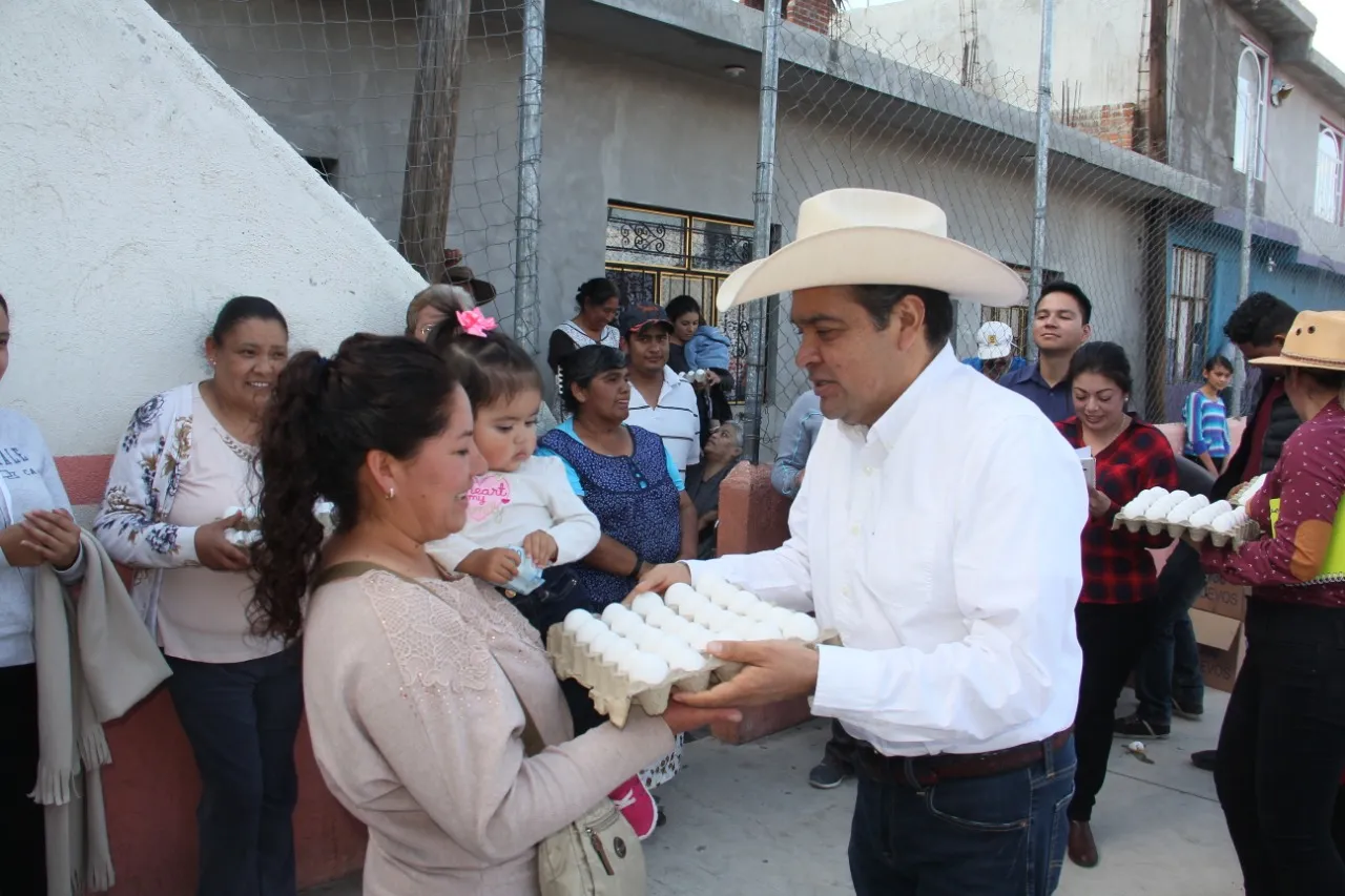 Tony Martínez crea programa “Un Huevo por un Peso”