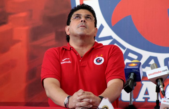 120 mdp pagará Fidel Kuri por la permanencia de Tiburones Rojos