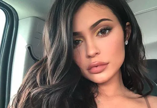 Forbes nombra a Kylie Jenner, la multimillonaria más joven