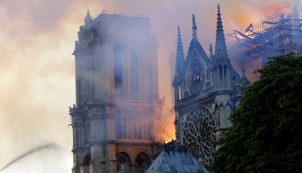 Cerrarán catedral de Notre Dame al público