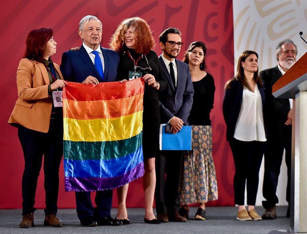 Garantiza AMLO derechos para la comunidad LGBT