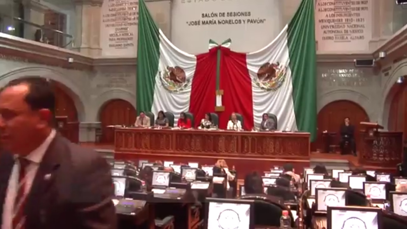 Inhabilita Morena a 32 de sus 36 diputados de Edomex