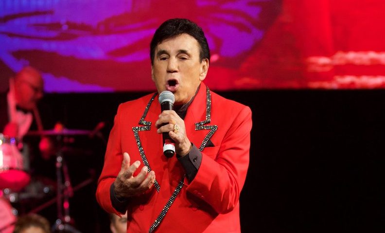 Fallece el cantante Gualberto Castro