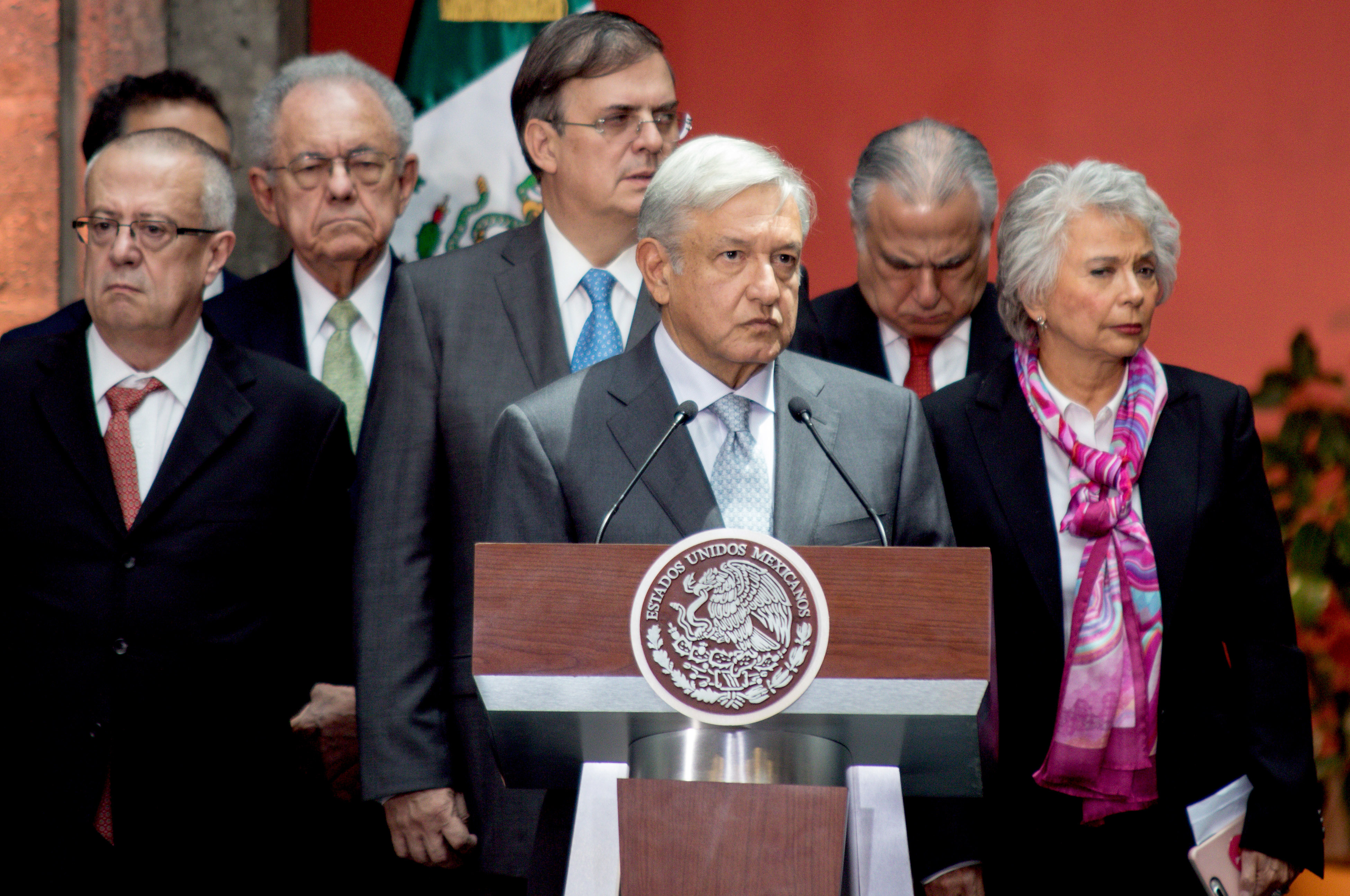 Necesita AMLO Gabinete que lo acompañe más: Monreal