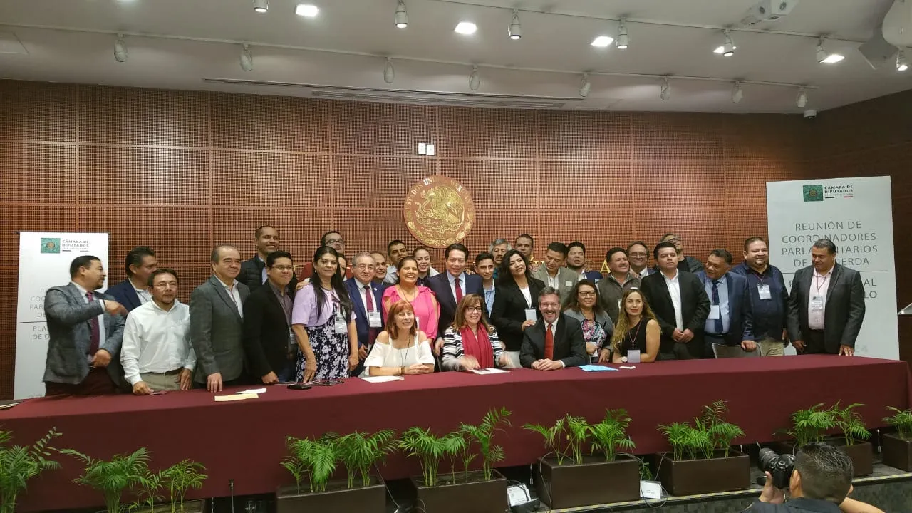 Firme y unida, estructura parlamentaria de Morena por la Cuarta Transformación