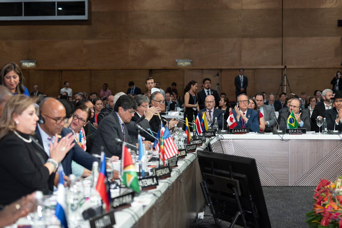 Uruguay se retira de asamblea de la OEA