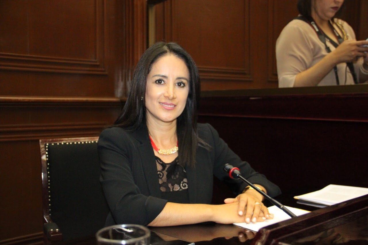 Lucila Martínez Manríquez