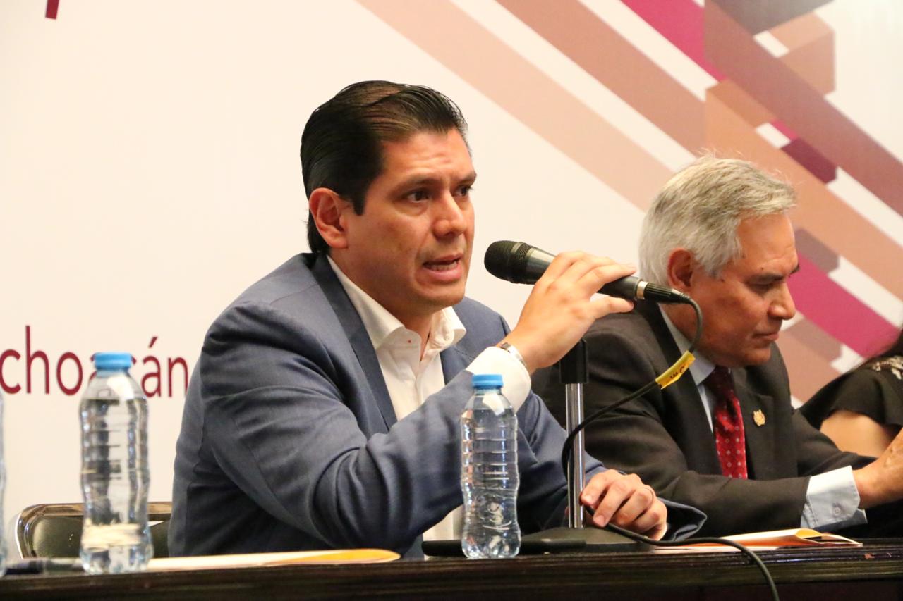 Un error recibir a Evo en México: diputado