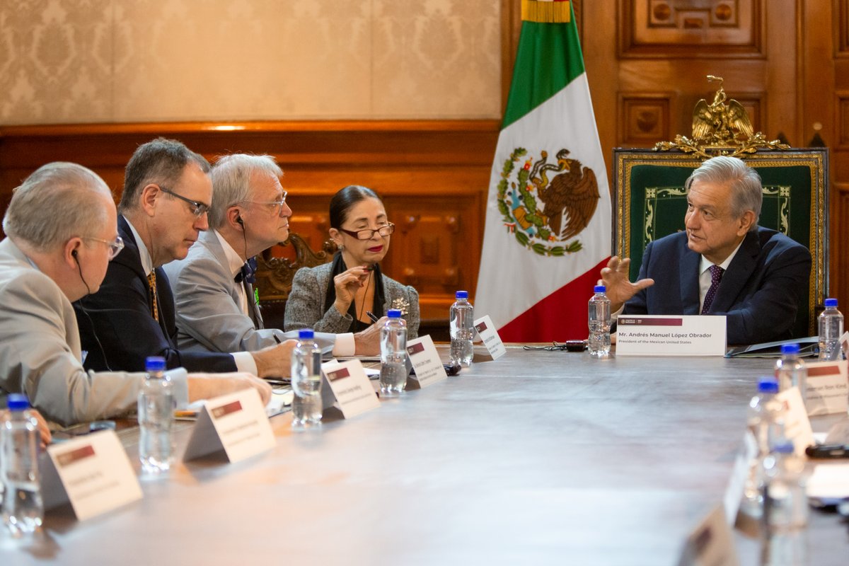 Concluye encuentro entre congresistas de EU y AMLO