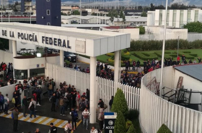 Anuncian policías federales paro nacional este jueves