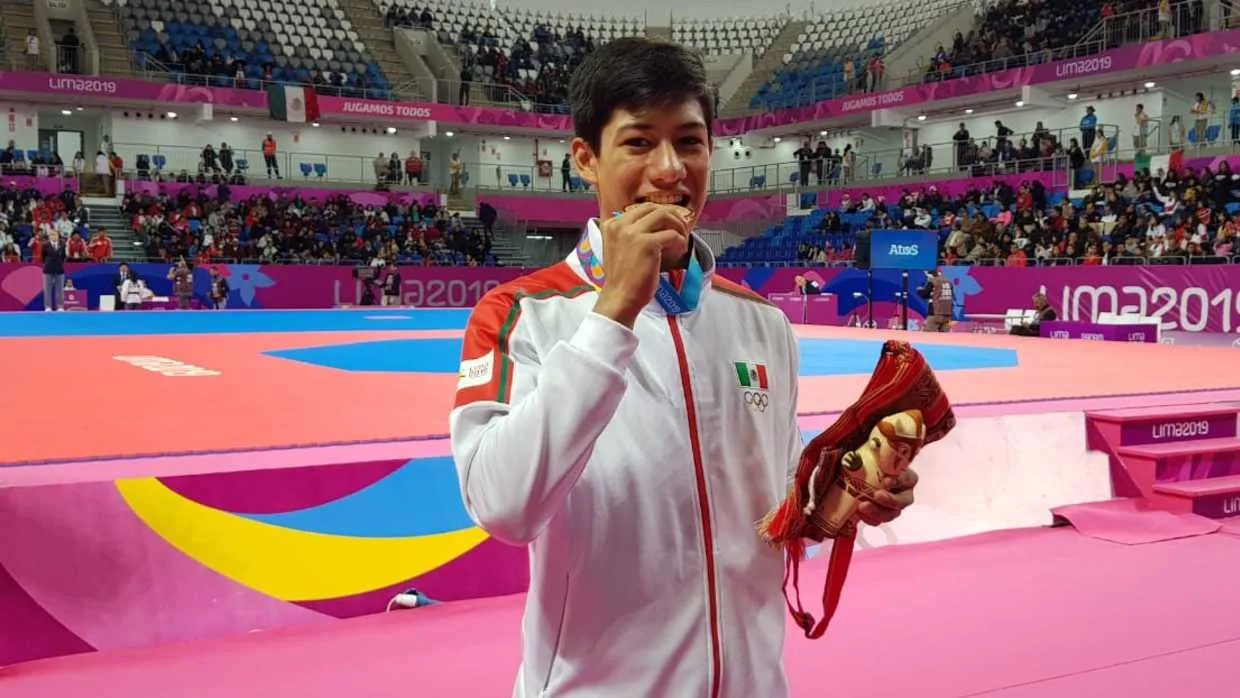 Michoacano se cuelga medalla para México en Lima 2019