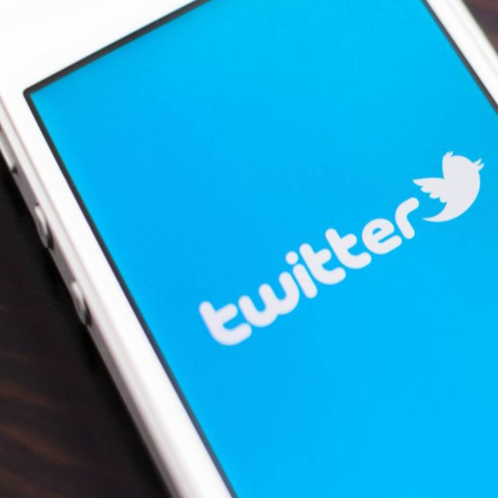 Twitter regulará mensajes de líderes mundiales