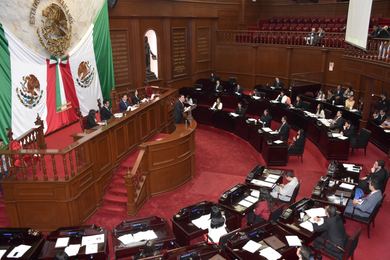 7º Parlamento Juvenil, espacio para debatir e incidir en la agenda legislativa: Tere Mora