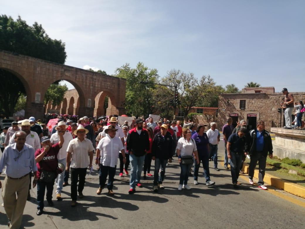 Por pagos incompletos, protesta SUEUM en el centro de Morelia