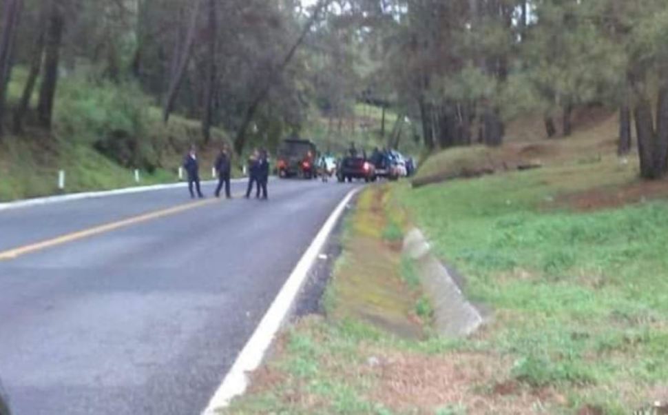 Asesinan a mando militar en emboscada