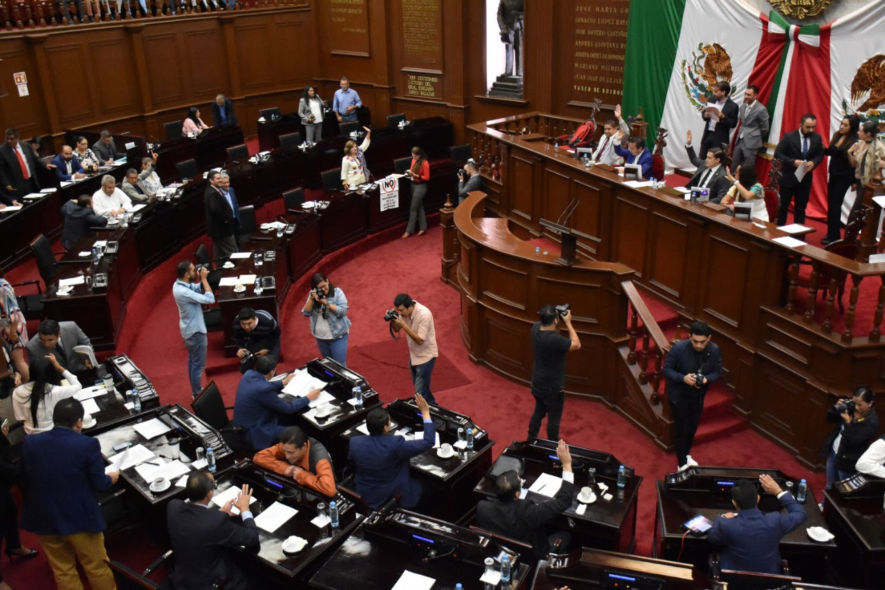 Necesario considerar a michoacanos en las contrataciones del IMSS: diputados