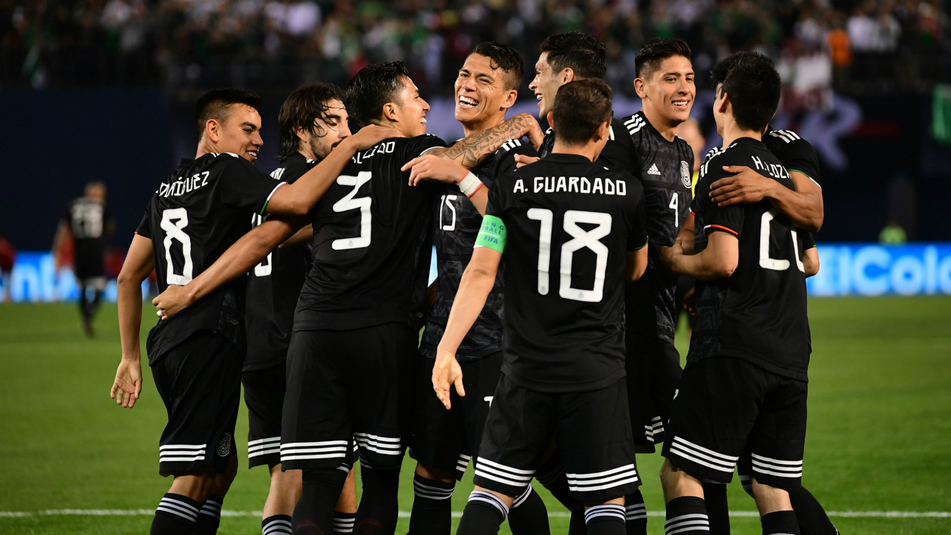 Con novedaes convocatoria de la Selección Mexicana