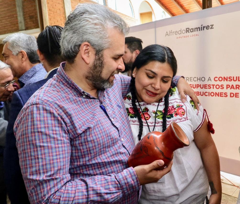 Congreso aprueba reforma que promueve uso de artesanías michoacanas en servicios turísticos