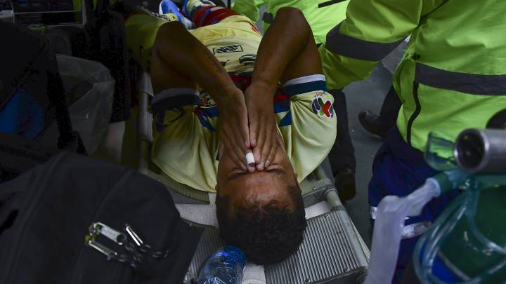 #Video Terrible lesión de Gio Dos Santos; le abrieron la pierna
