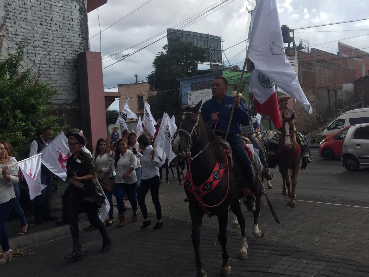 Una “rata traviesa” la culpable de que diputado cambiara de sede su informe legislativo