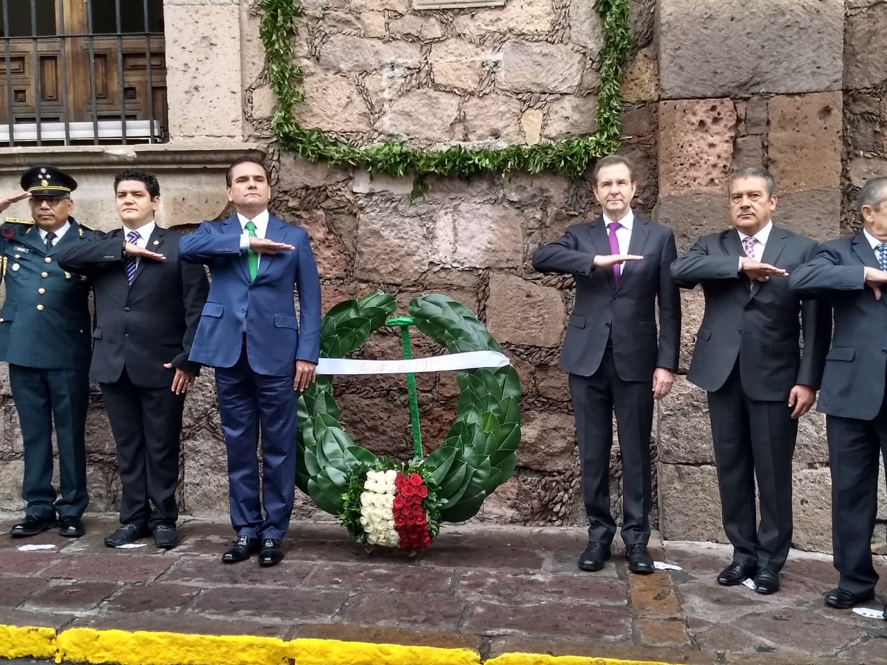 Ayuntamiento y Gobierno del estado recuerdan a José María Morelos