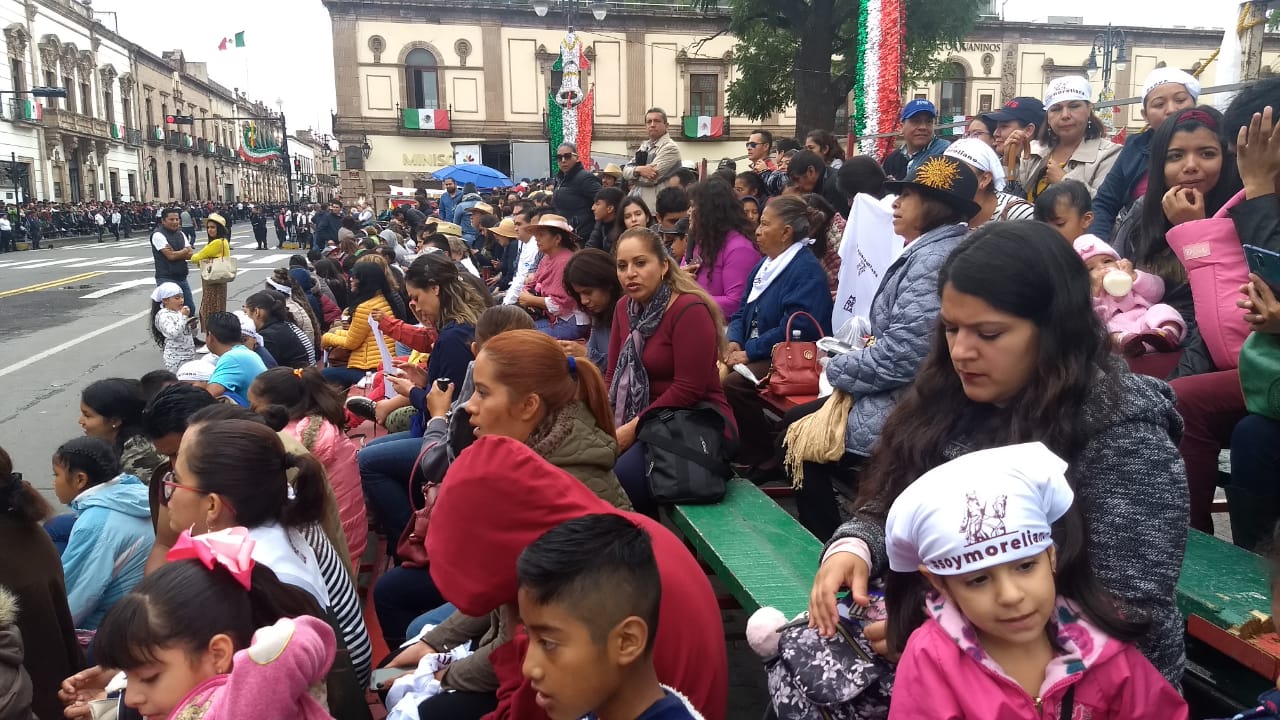 Al grito de "Viva Morelos", morelianos recuerdan al héroe nacional