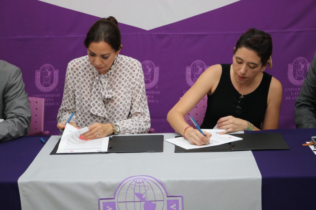 UNLA y Contenedor de Arte A.C firman convenio de colaboración