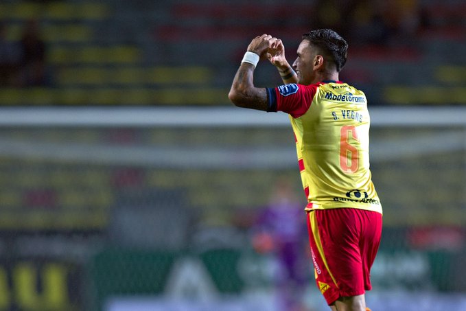 Monarcas golea a Bravos; se acerca a Liguilla