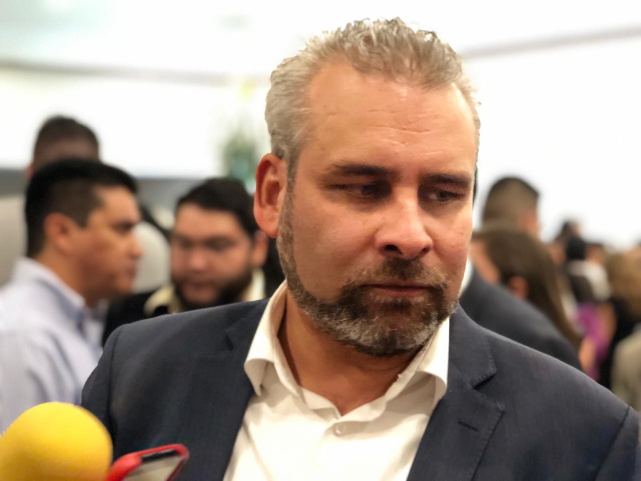 Ramírez Bedolla no va como presidente del Congreso