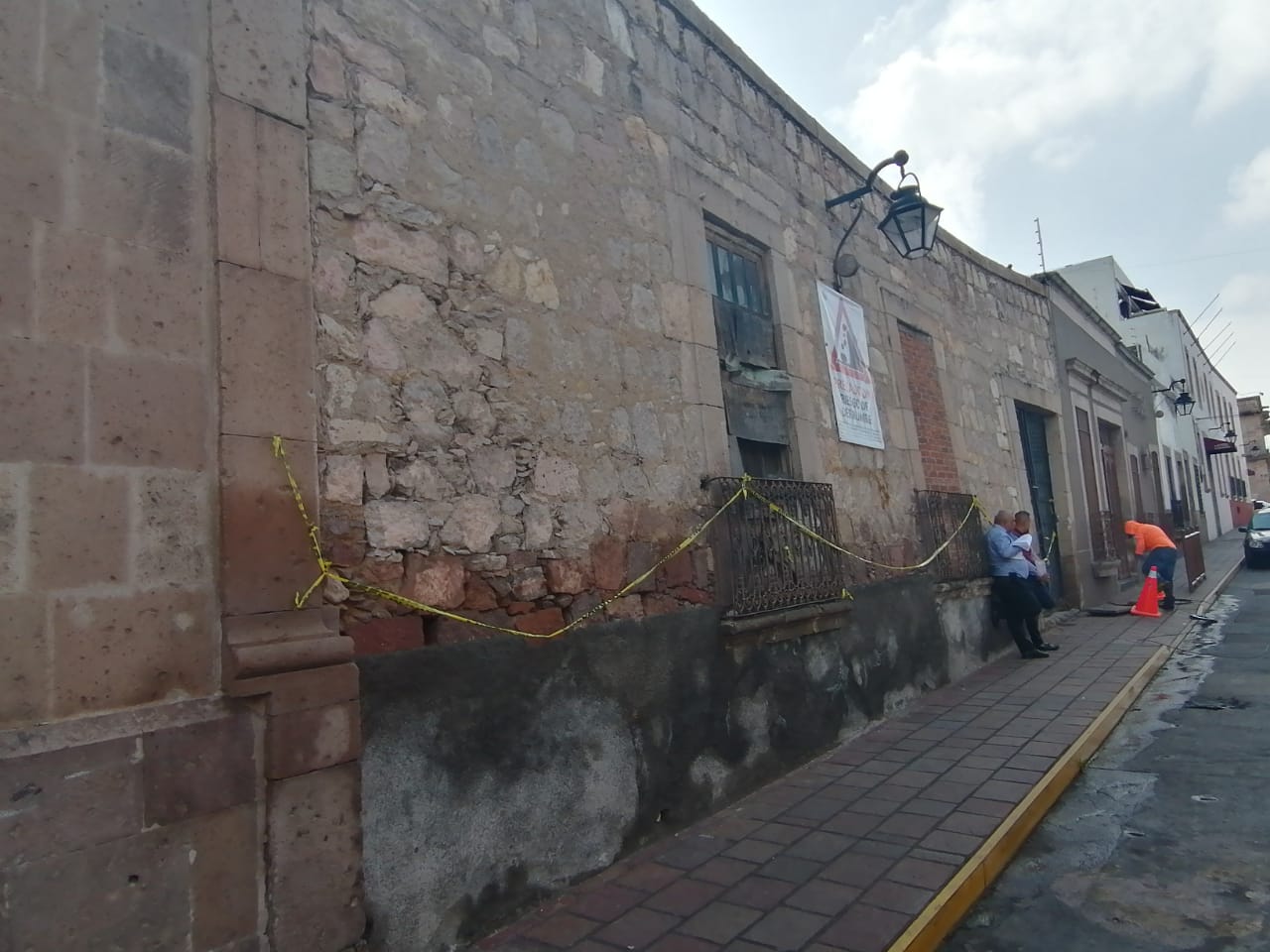 Preocupa derrumbe de vivienda en la Guadalupe Victoria