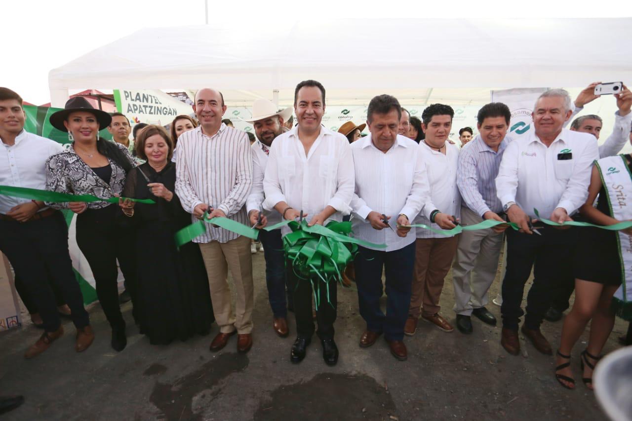 Inaugura Carlos Herrera Expo Feria de Apatzingán