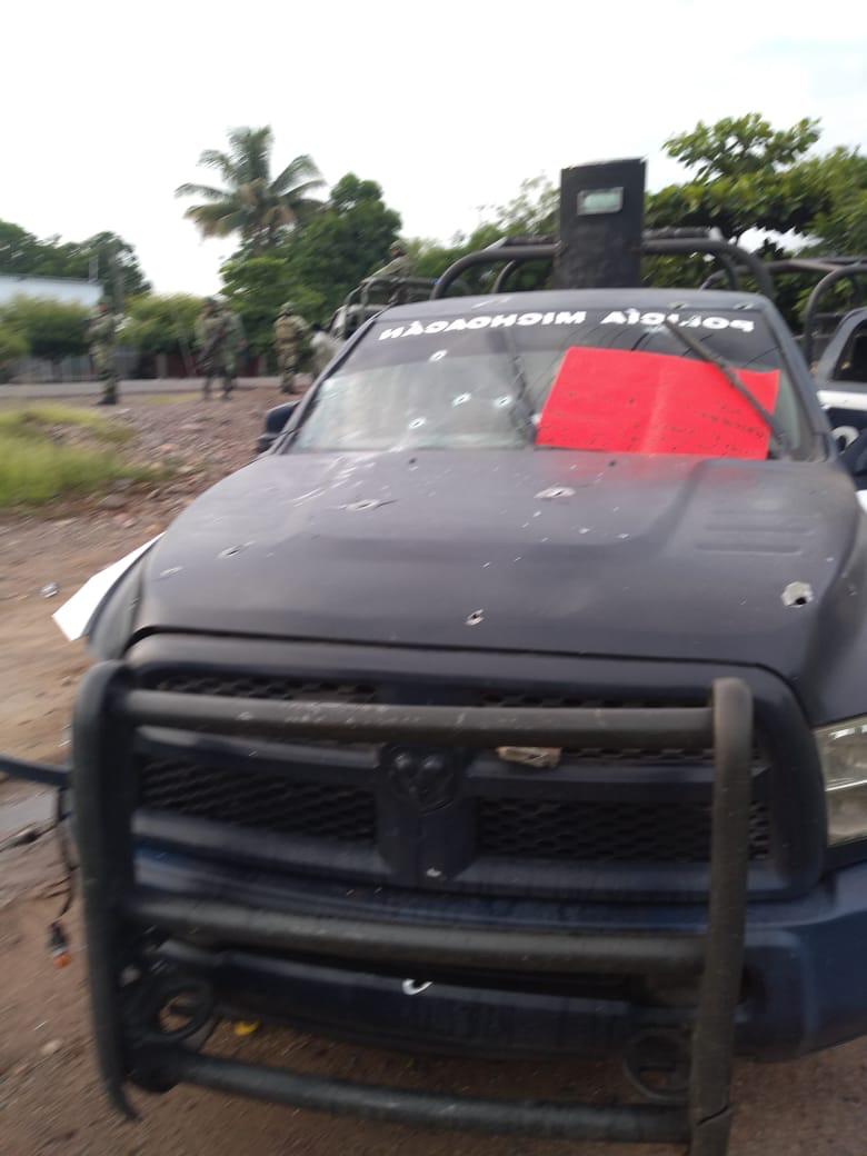 Reportan emboscada; habría 14 policías muertos en Aguililla