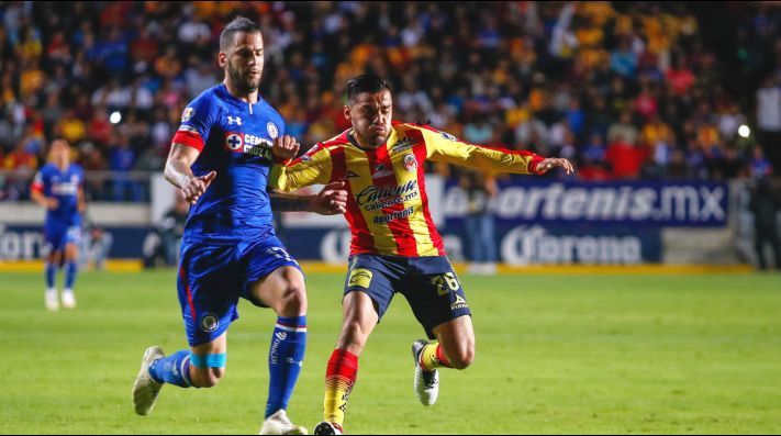 Cruz Azul recibe a Monarcas Morelia en el Azteca