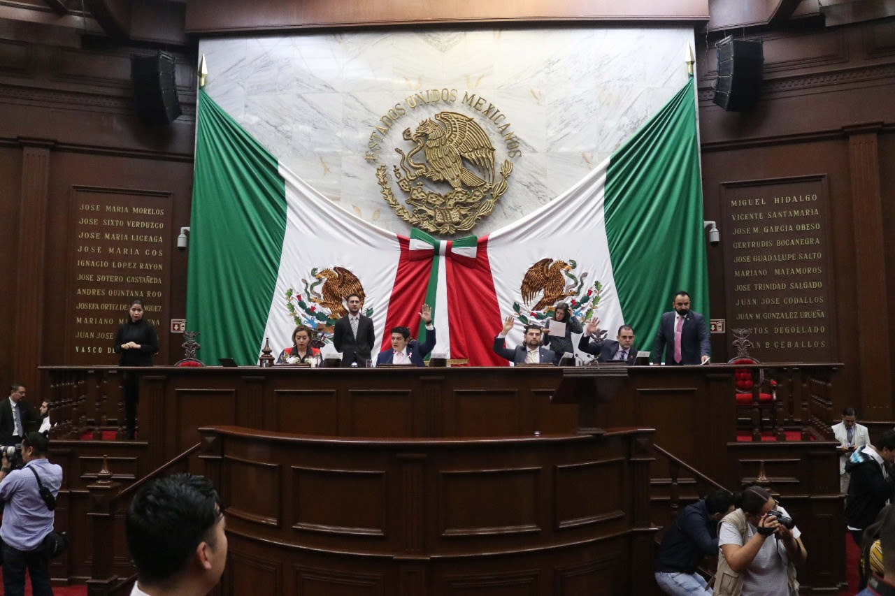 Aprueban Comisión para investigar acoso sexual en la UMSNH