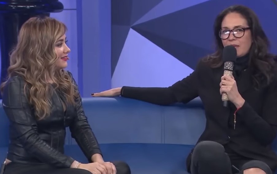 Sherlyn y Yolanda Andrade se besan ¿y "La Vero"?