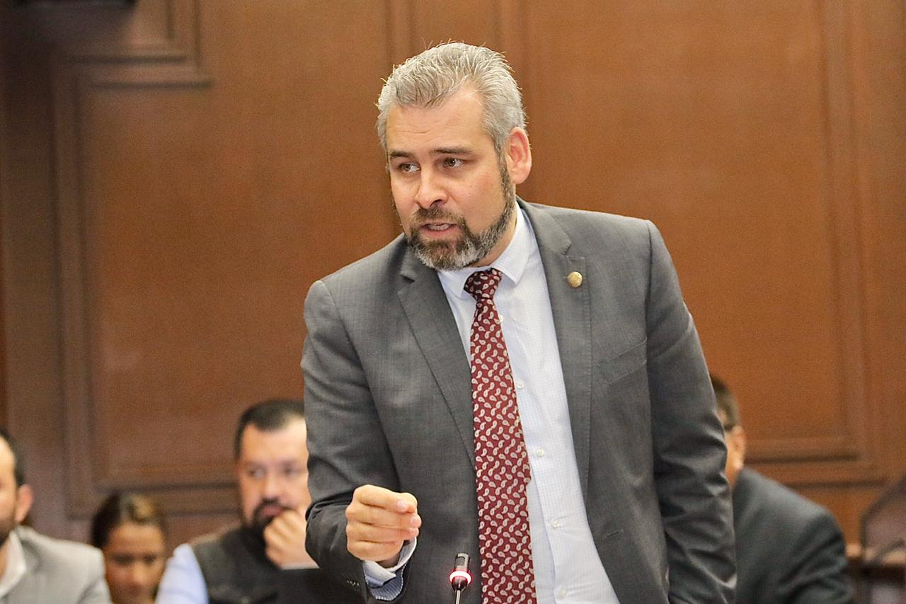 Alfredo Ramírez propone sancionar a funcionarios que incumplan decretos legislativos