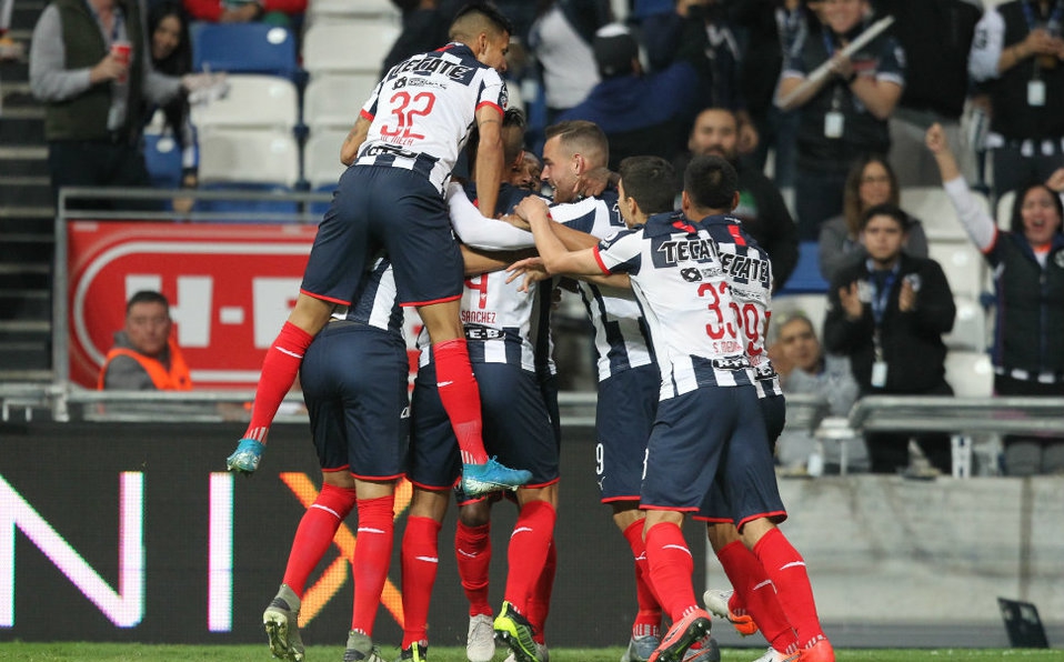 Rayados y Tigres ganan sus partidos de ida