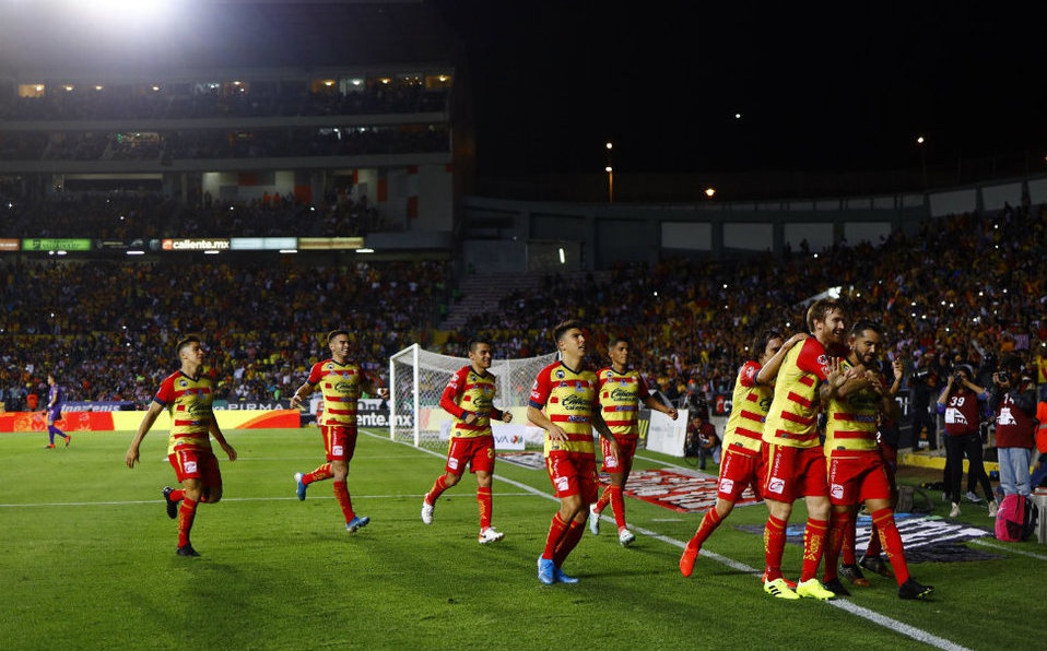 ¡Monarcas por todo ante América!